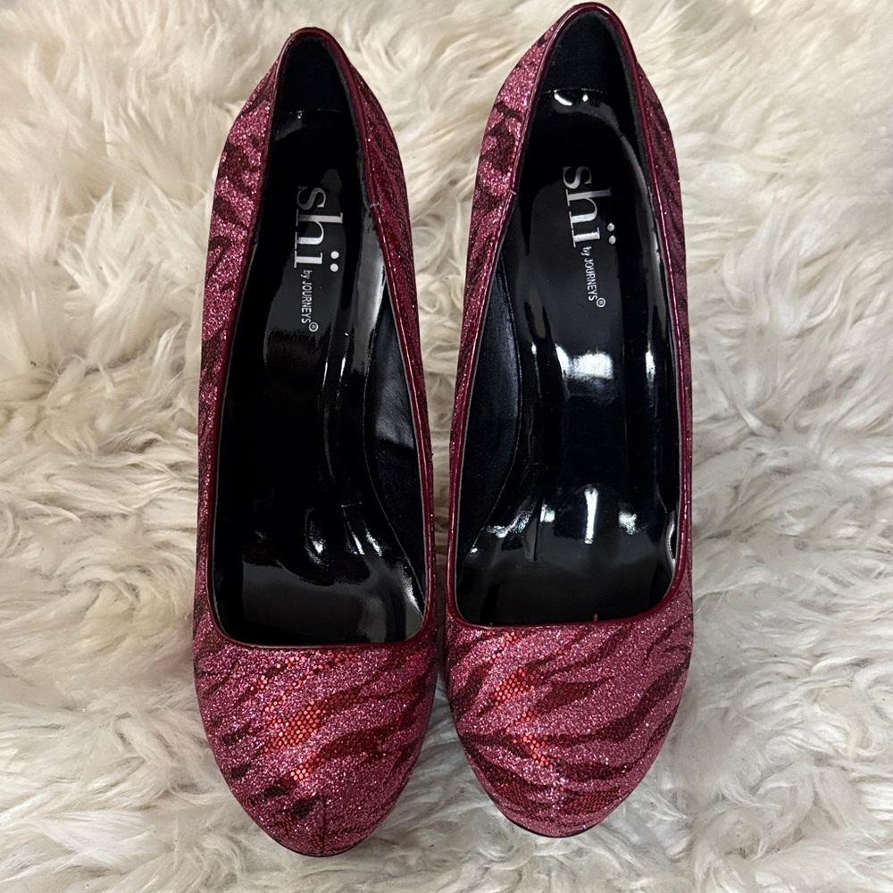 Shi by JOURNEYS Fuchsia Glitter Heels